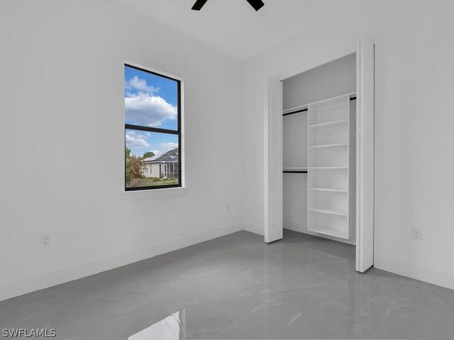 380 Cratsley AVE S, Lehigh Acres, FL 33974