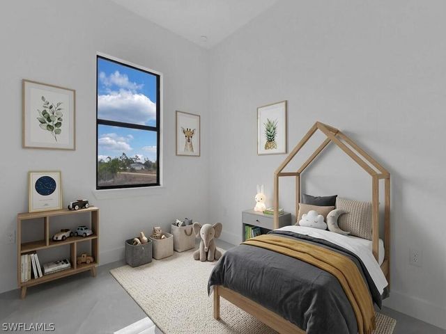 380 Cratsley AVE S, Lehigh Acres, FL 33974