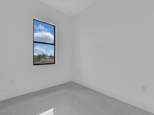 380 Cratsley AVE S, Lehigh Acres, FL 33974