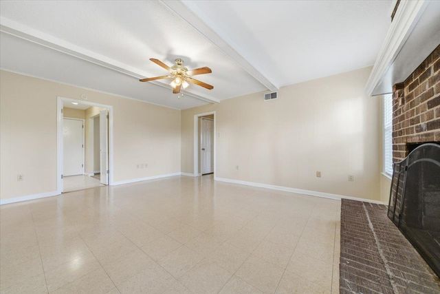 3262 W EARHART DR, Bartlett, TN 38134