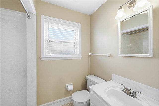 3262 W EARHART DR, Bartlett, TN 38134