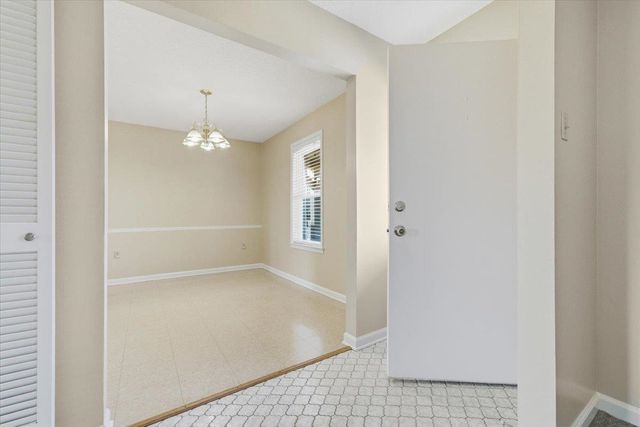 3262 W EARHART DR, Bartlett, TN 38134