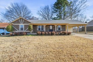 3262 W EARHART DR, Bartlett, TN 38134