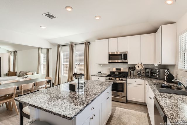 9927 Pears Mill, San Antonio, TX 78254