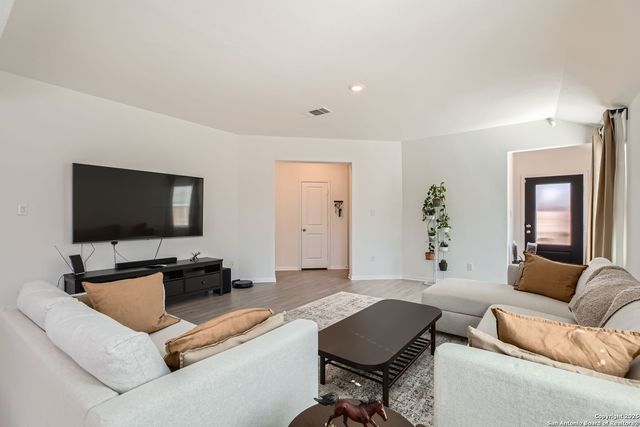 9927 Pears Mill, San Antonio, TX 78254