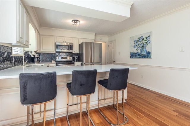 1309 BROOKSIDE DR, Germantown, TN 38138