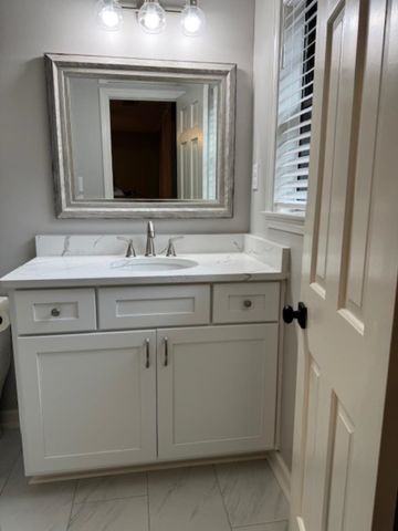 1309 BROOKSIDE DR, Germantown, TN 38138