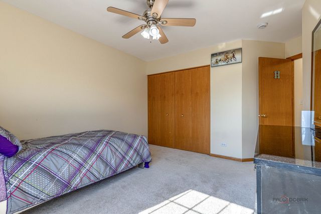 1283 Georgetown Way, Vernon Hills, IL 60061