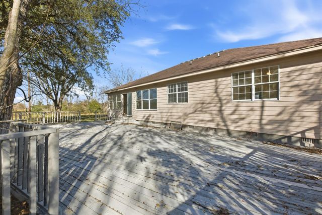 32611 Gadwall Street, Brookshire, TX 77423