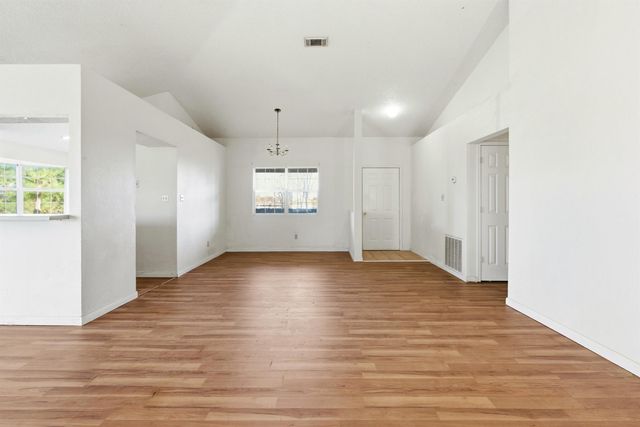 32611 Gadwall Street, Brookshire, TX 77423