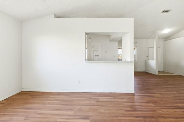 32611 Gadwall Street, Brookshire, TX 77423