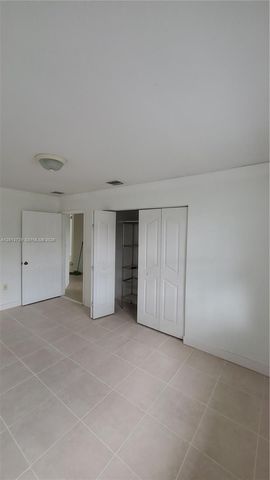 8804 NW 109th Pl 402, Doral, FL 33178