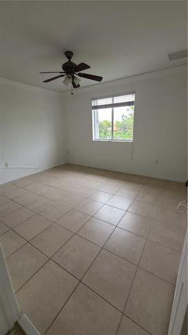 8804 NW 109th Pl 402, Doral, FL 33178