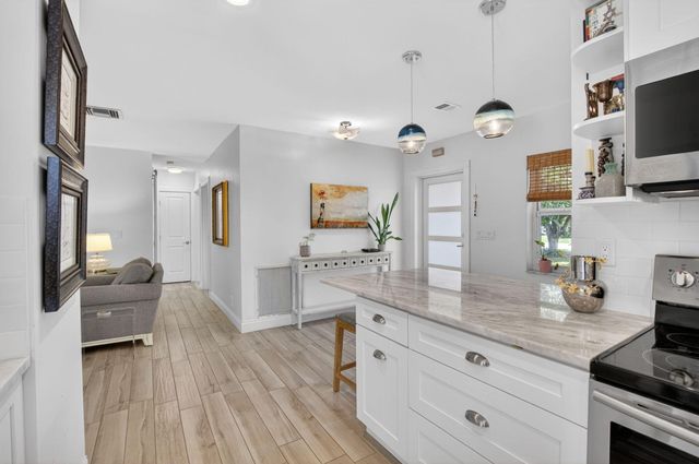 1501 Dale Lane, Delray Beach, FL 33444