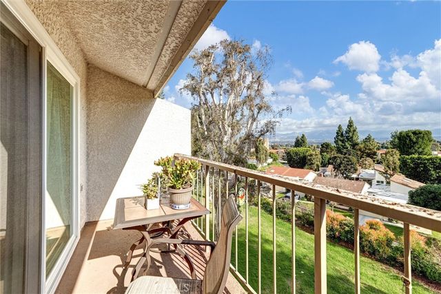 3365 Punta Alta 3E, Laguna Woods, CA 92637