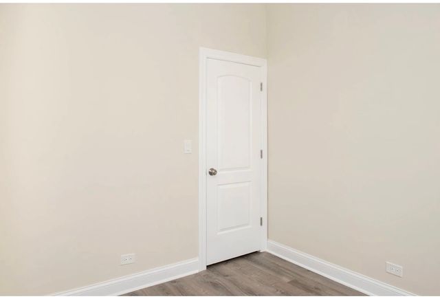 2909 N Mildred Avenue 3, Chicago, IL 60657