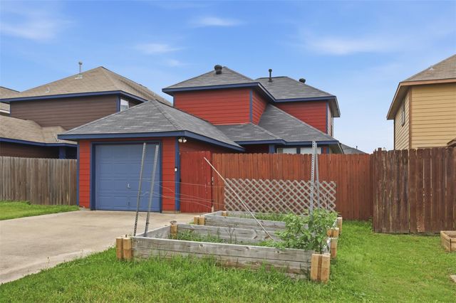 904 Eagle Avenue, College Station, TX 77845