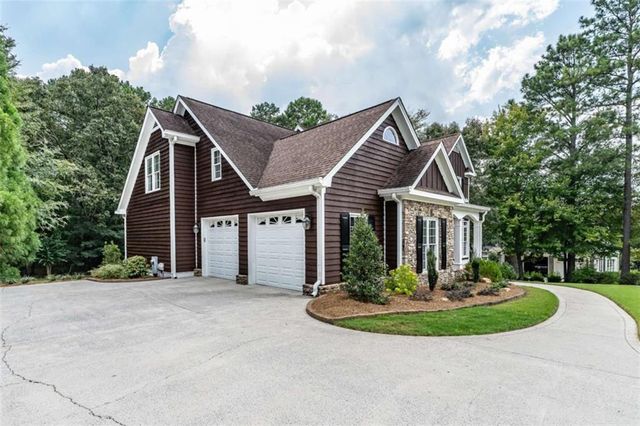 120 S Cloudview Road S, Rome, GA 30161
