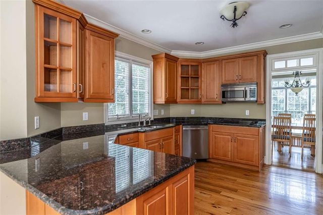 120 S Cloudview Road S, Rome, GA 30161