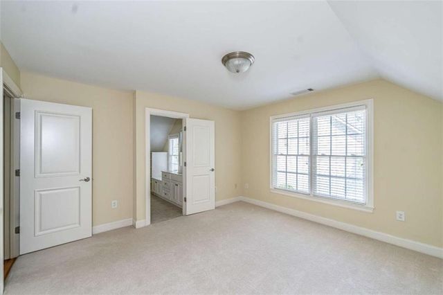 120 S Cloudview Road S, Rome, GA 30161