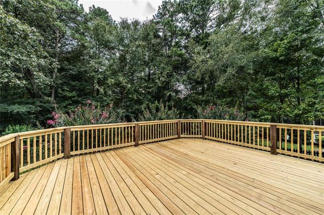 120 S Cloudview Road S, Rome, GA 30161