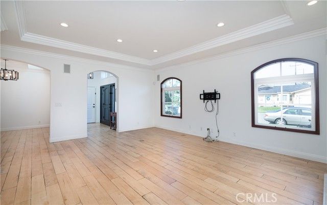 308 Cleveland, Huntington Beach, CA 92648