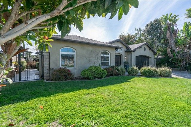 308 Cleveland, Huntington Beach, CA 92648