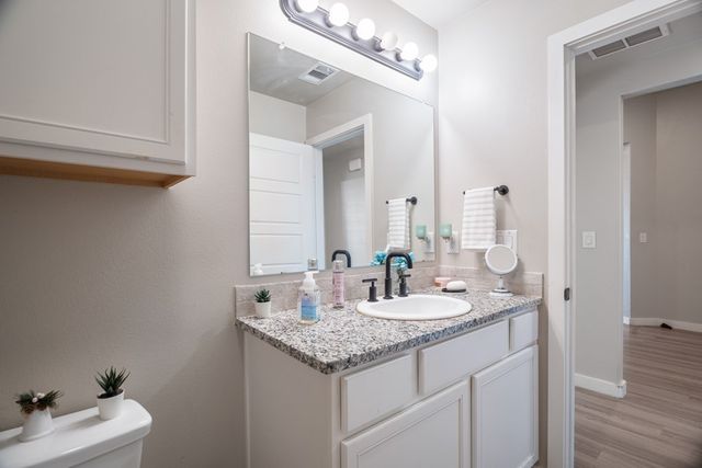 1201 Loess St., Midland, TX 79705