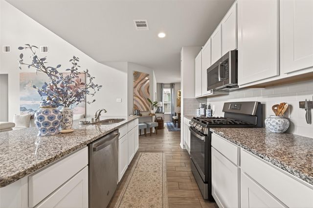 2723 Fawn Mountain Drive, Fresno, TX 77545