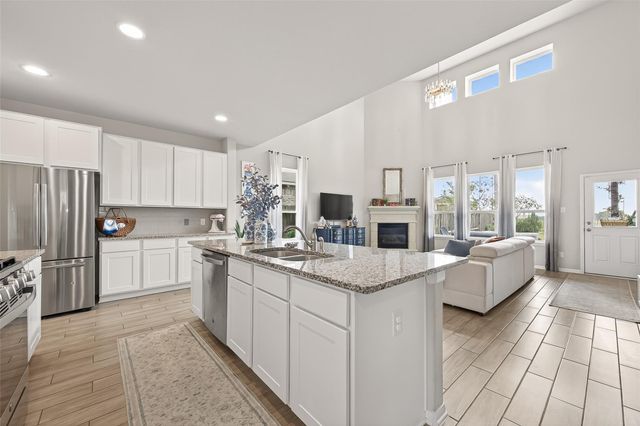 2723 Fawn Mountain Drive, Fresno, TX 77545