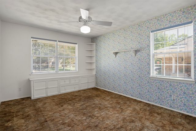10636 Chesterton Drive, Dallas, TX 75238