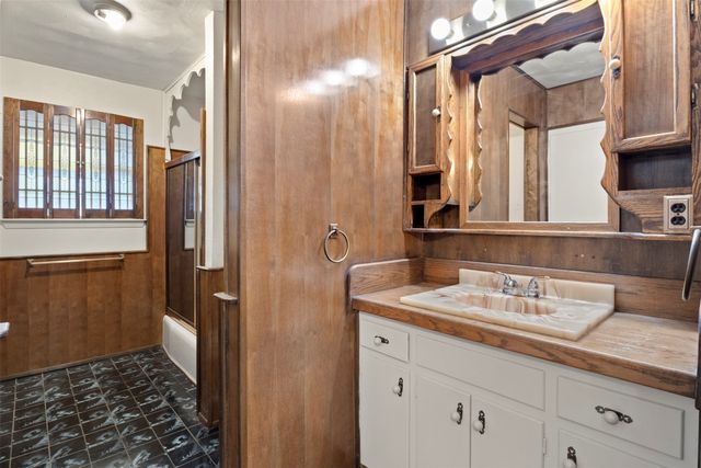 10636 Chesterton Drive, Dallas, TX 75238