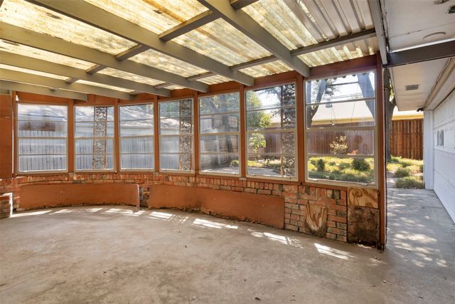 10636 Chesterton Drive, Dallas, TX 75238