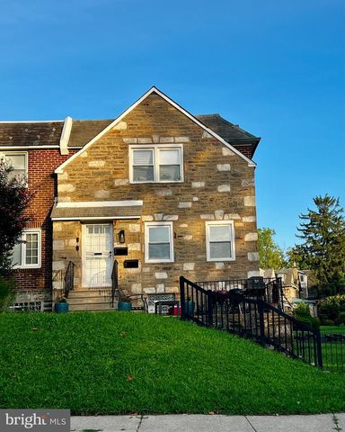 2 E MCPHERSON ST, Philadelphia, PA 19119