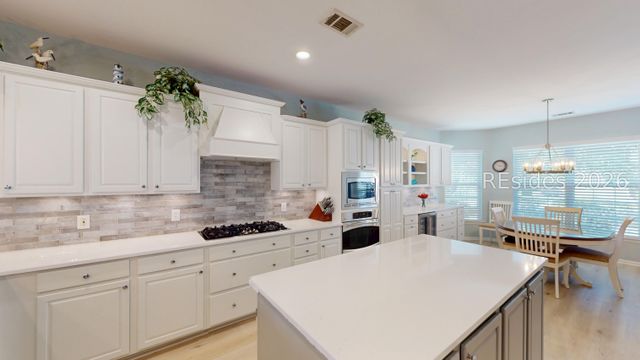 100 Herons Bill Dr, Bluffton, SC 29909