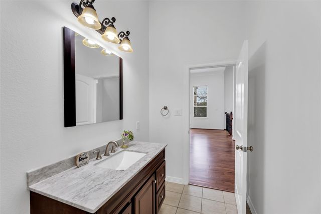 6014 Hamman Street, Houston, TX 77007