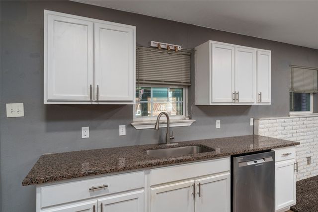 1101 Kennedale Sublett Road, Kennedale, TX 76060