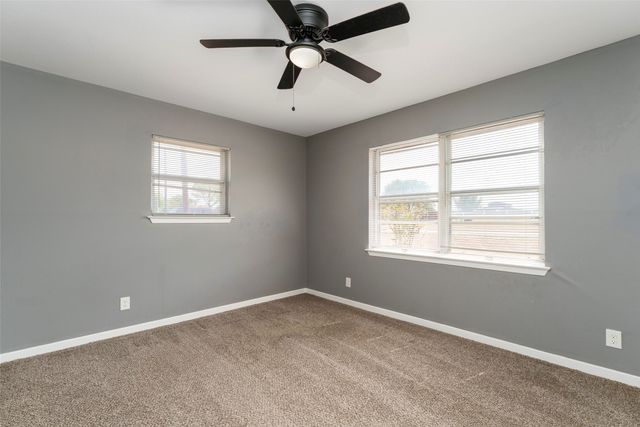 1101 Kennedale Sublett Road, Kennedale, TX 76060