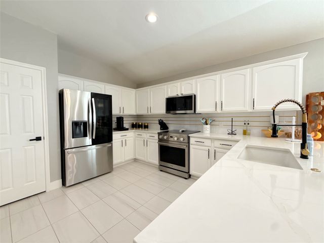 204 Bonsai Drive, Anna, TX 75409