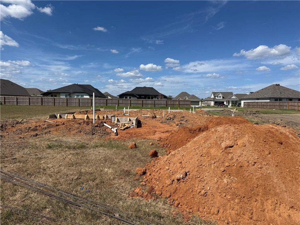 7808 Leadtree Drive, Navasota, TX 77868 — exterior