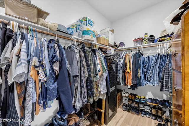 8080 S Galileo Lane, Tucson, AZ 85747