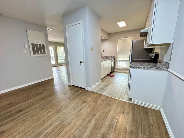 5981 Arapaho Road 304, Dallas, TX 75248