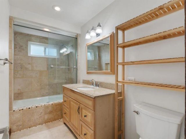 852 Dewitt Avenue, Encinitas, CA 92024