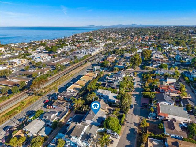 852 Dewitt Avenue, Encinitas, CA 92024