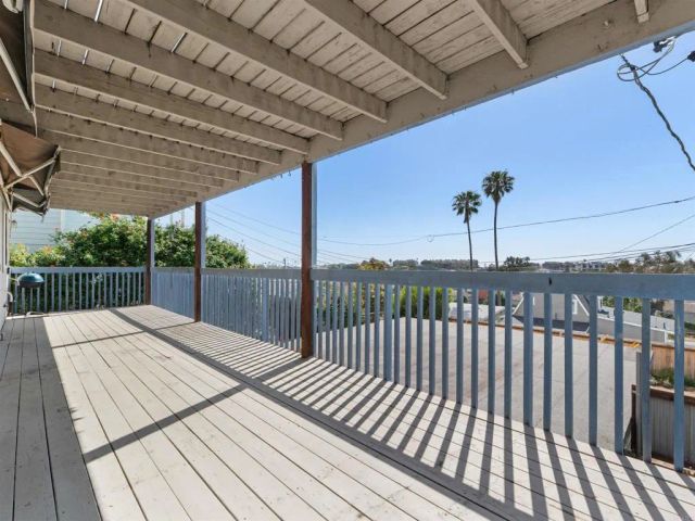 852 Dewitt Avenue, Encinitas, CA 92024