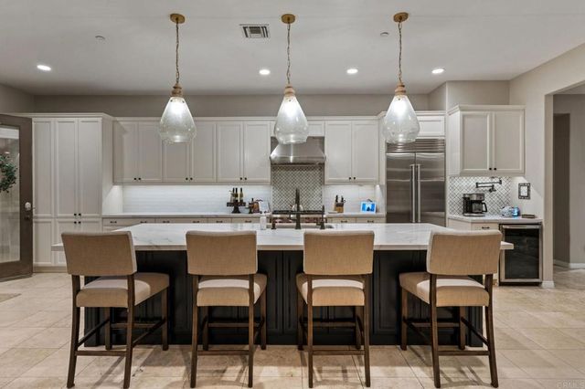 7794 Doug Hill, San Diego, CA 92127