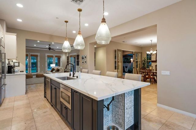 7794 Doug Hill, San Diego, CA 92127