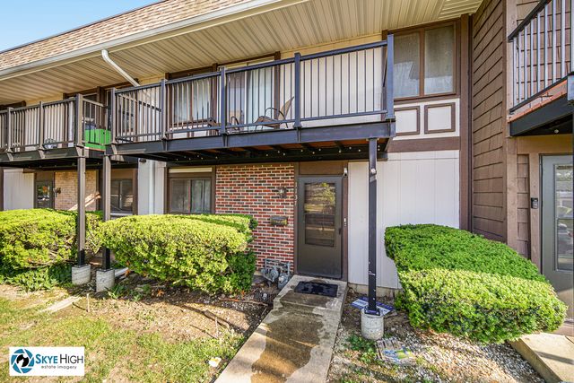 1137 Court A Drive, Hanover Park, IL 60133