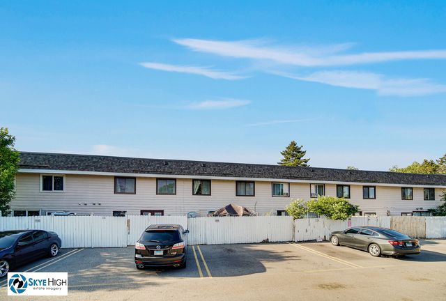 1137 Court A Drive, Hanover Park, IL 60133