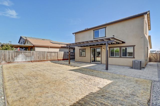 12727 Thorntonhall Dr, Rancho Cordova, CA 95742